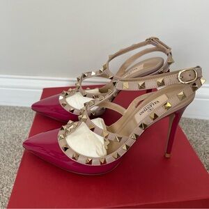 Valentino Rockstud Caged 100 Patent Pump